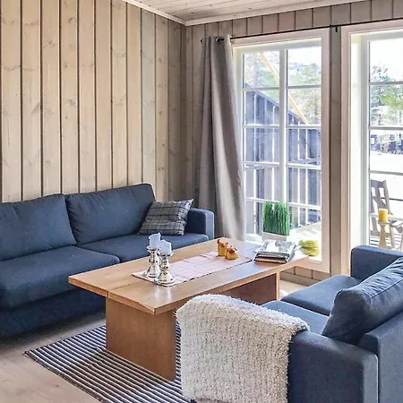 Vakantiehuis Amazing In With 5 Bedrooms&sauna
